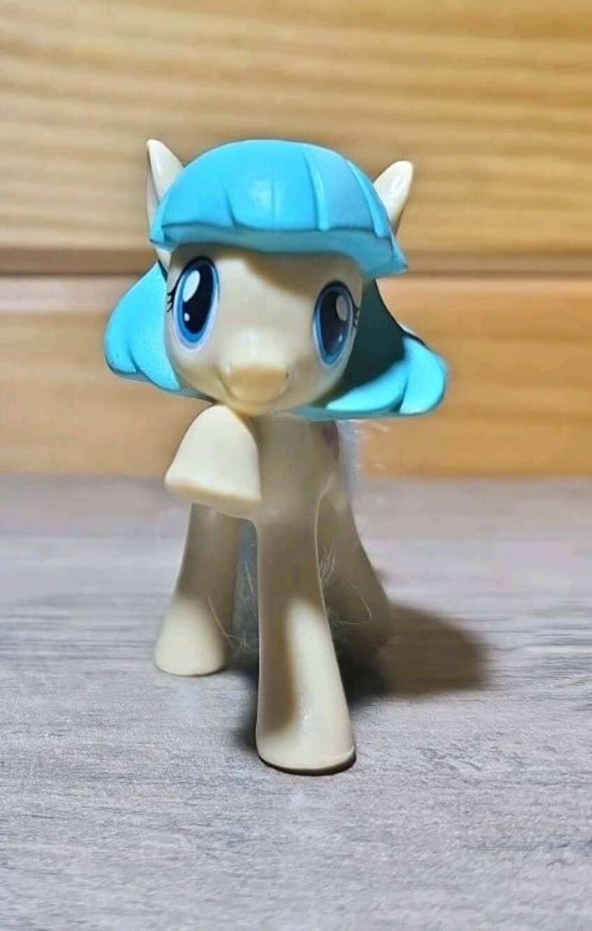 Hasbro My Little Pony Coco Pommel 2016 Toy 3 inch